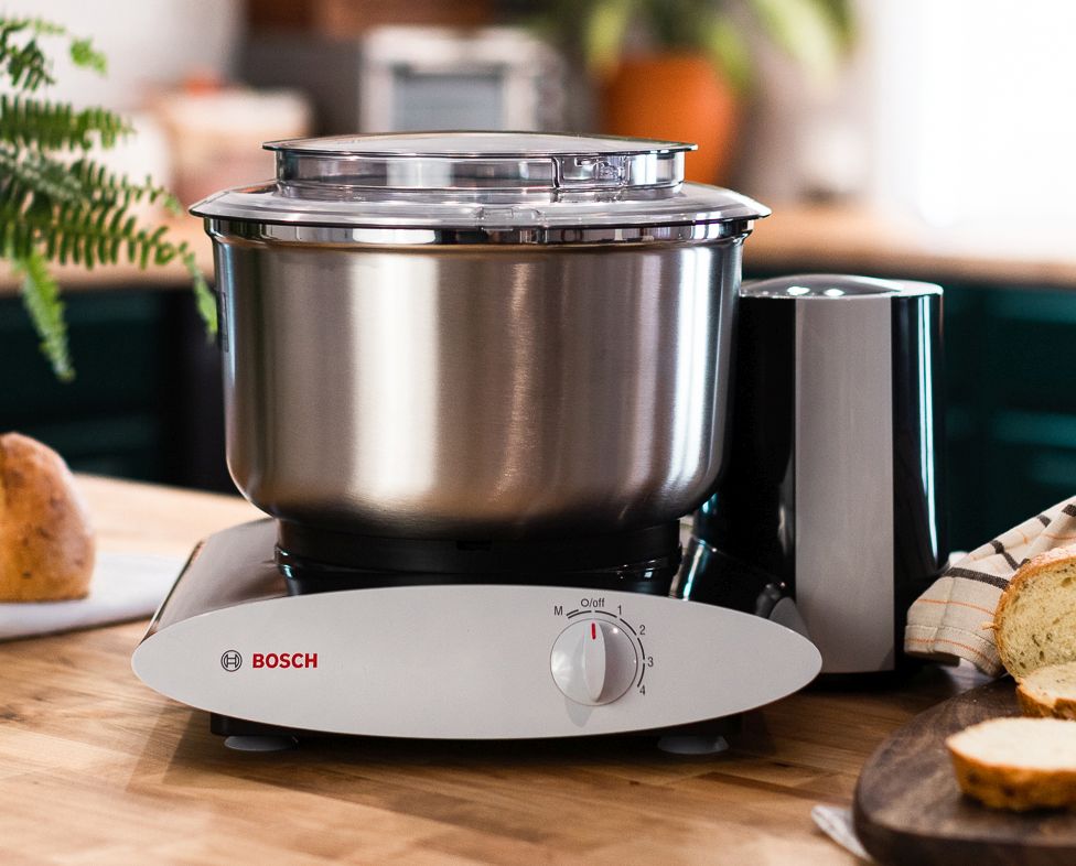 Black Bosch Universal Plus Mixer