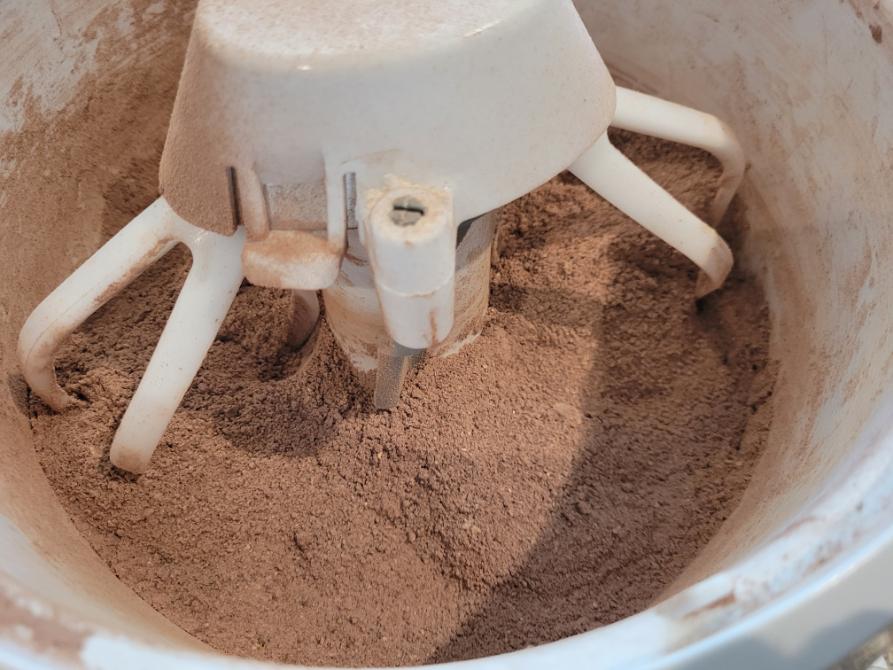 Ch Cake Mixing Dry Ingredients