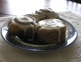 Cinnamon Rolls on Blue Plate